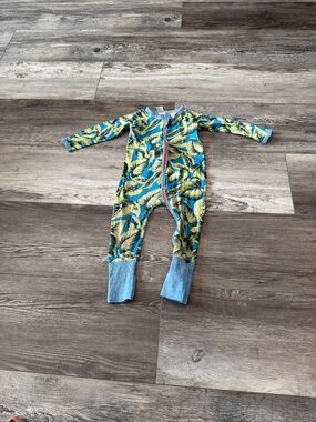 Bonds Yellow & Teal Tropical Leaf Footie